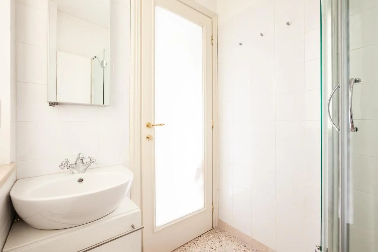 Apartment Cirene Master Guest Studio Milan